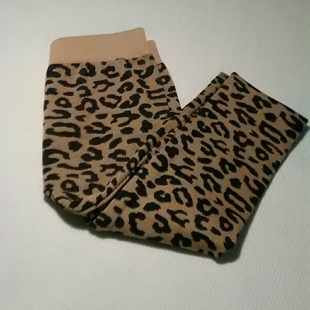 **SOLD** Cheetah Print Toddler Leggings